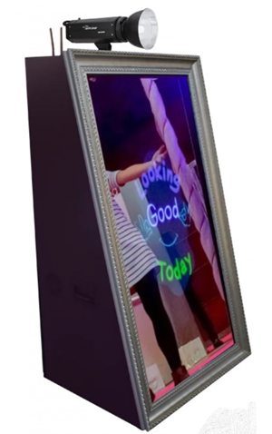 MIRROR_PHOTOBOOTH